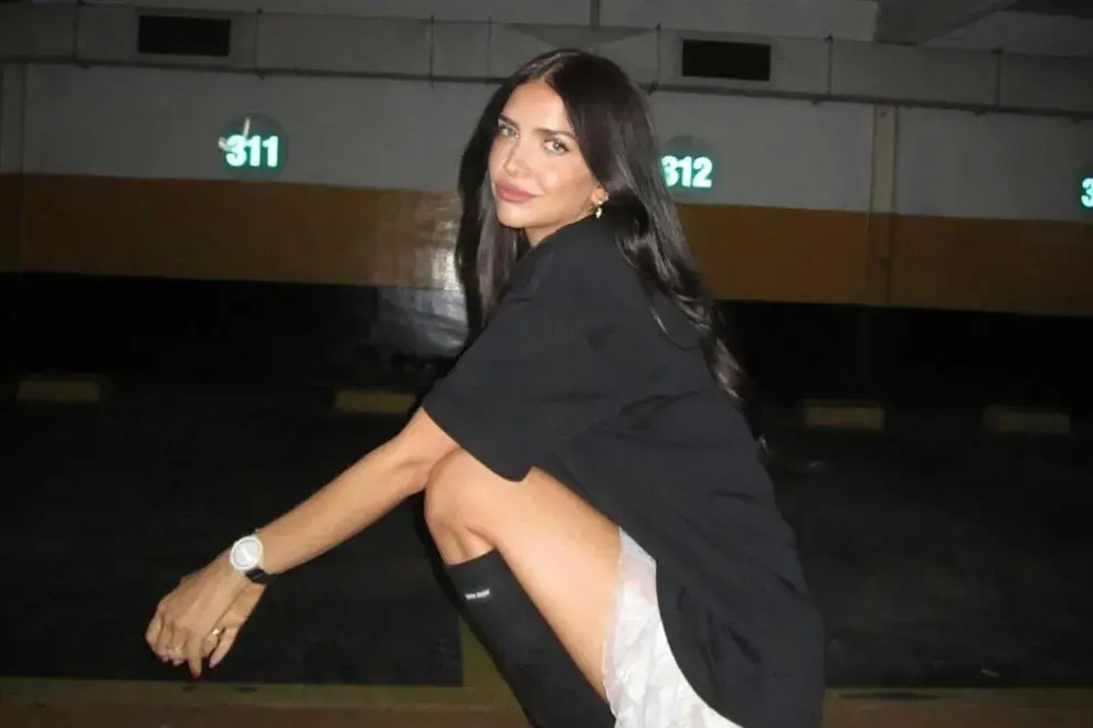 Zaira Nara luciendo las Thong boots