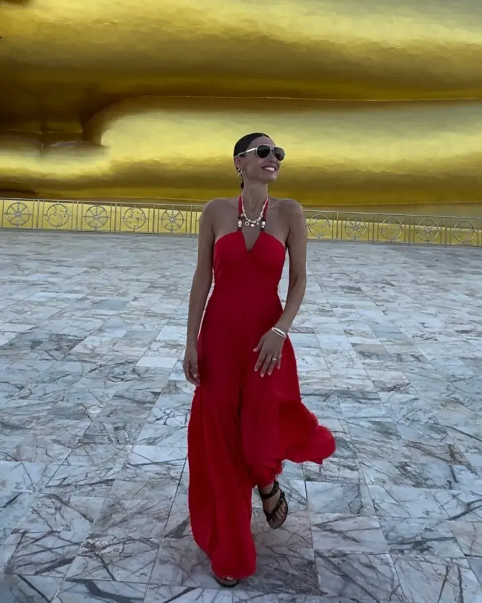 Foto de Pampita en Tailandia.