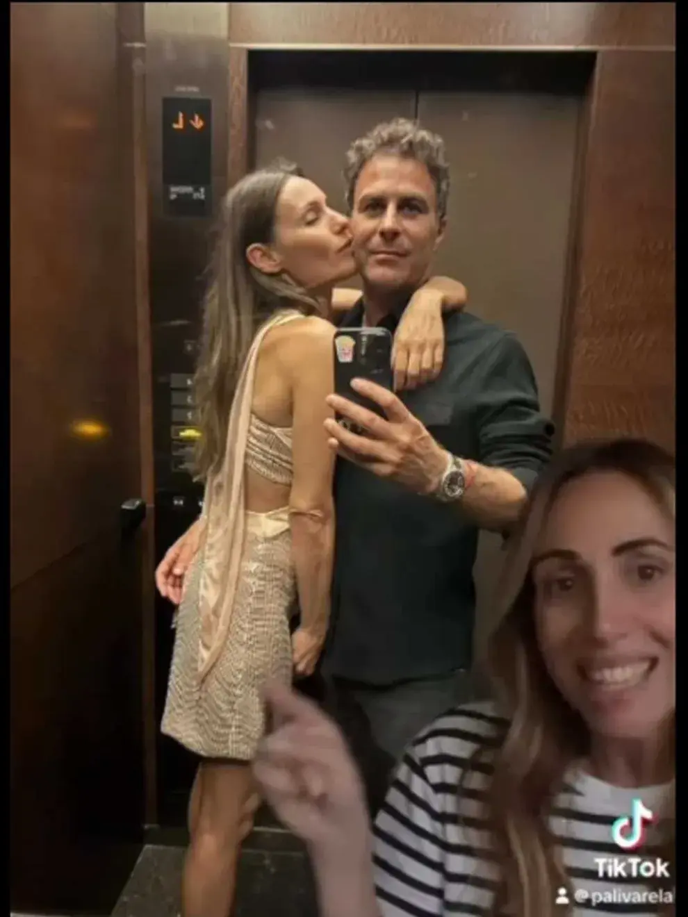 Pampita Ardohain y Martín Pepa muy enamorados