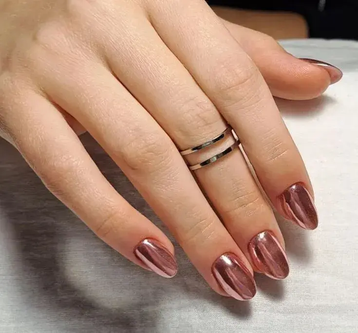 uñas rose gold