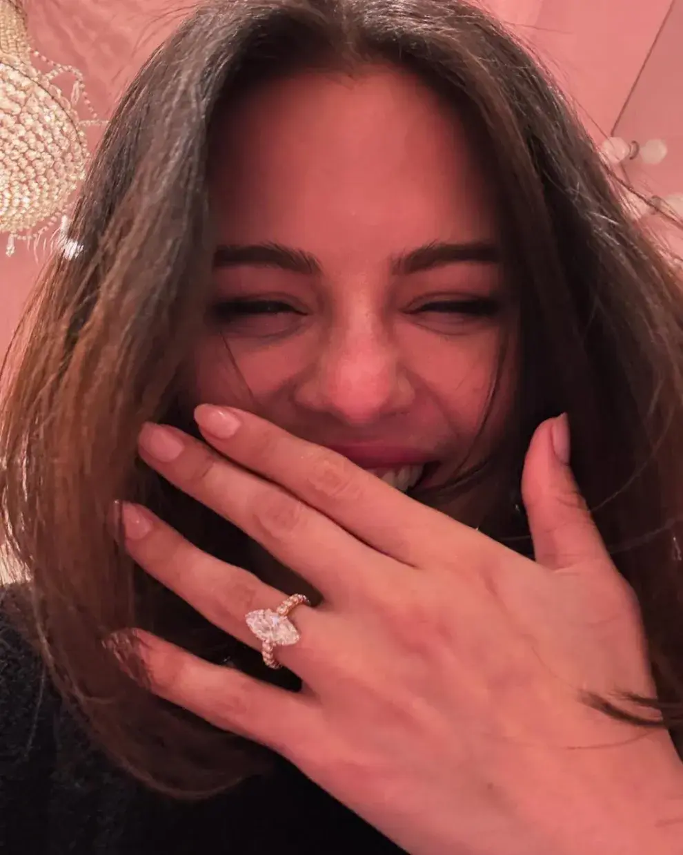 Foto del compromiso de Selena Gomez y Benny Blanco