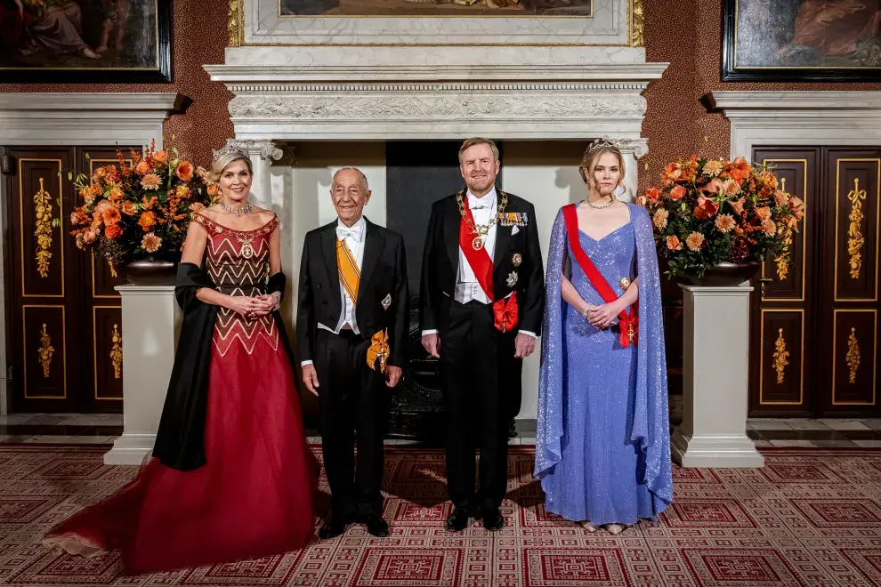 La familia real holandesa durante la visita de Estado del presidente portugués a los Países Bajos.