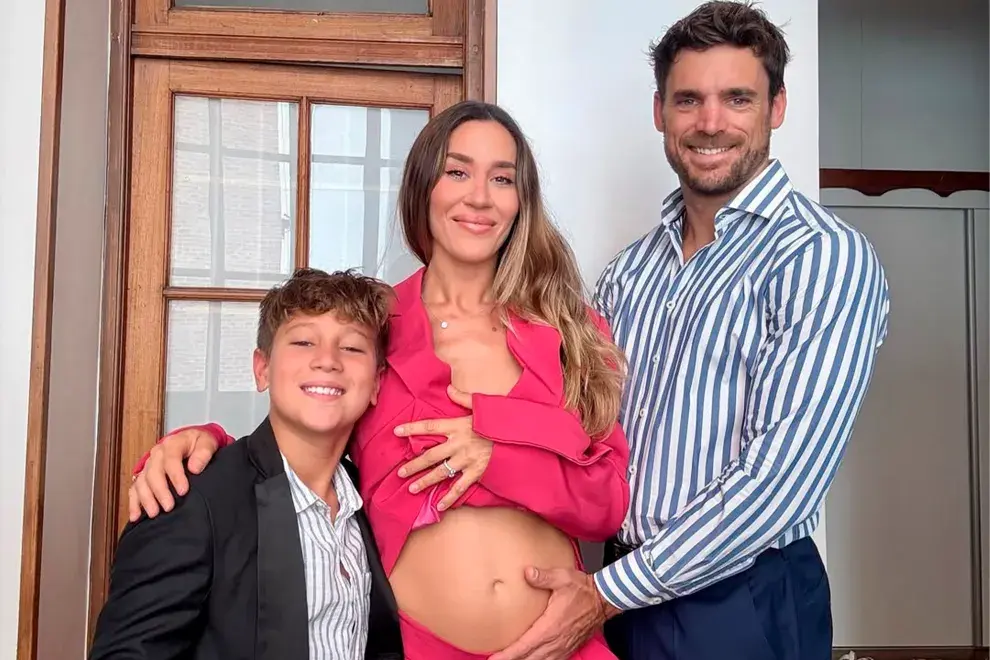 Foto de Jimena Barón, Momo y Matías Palleiro.