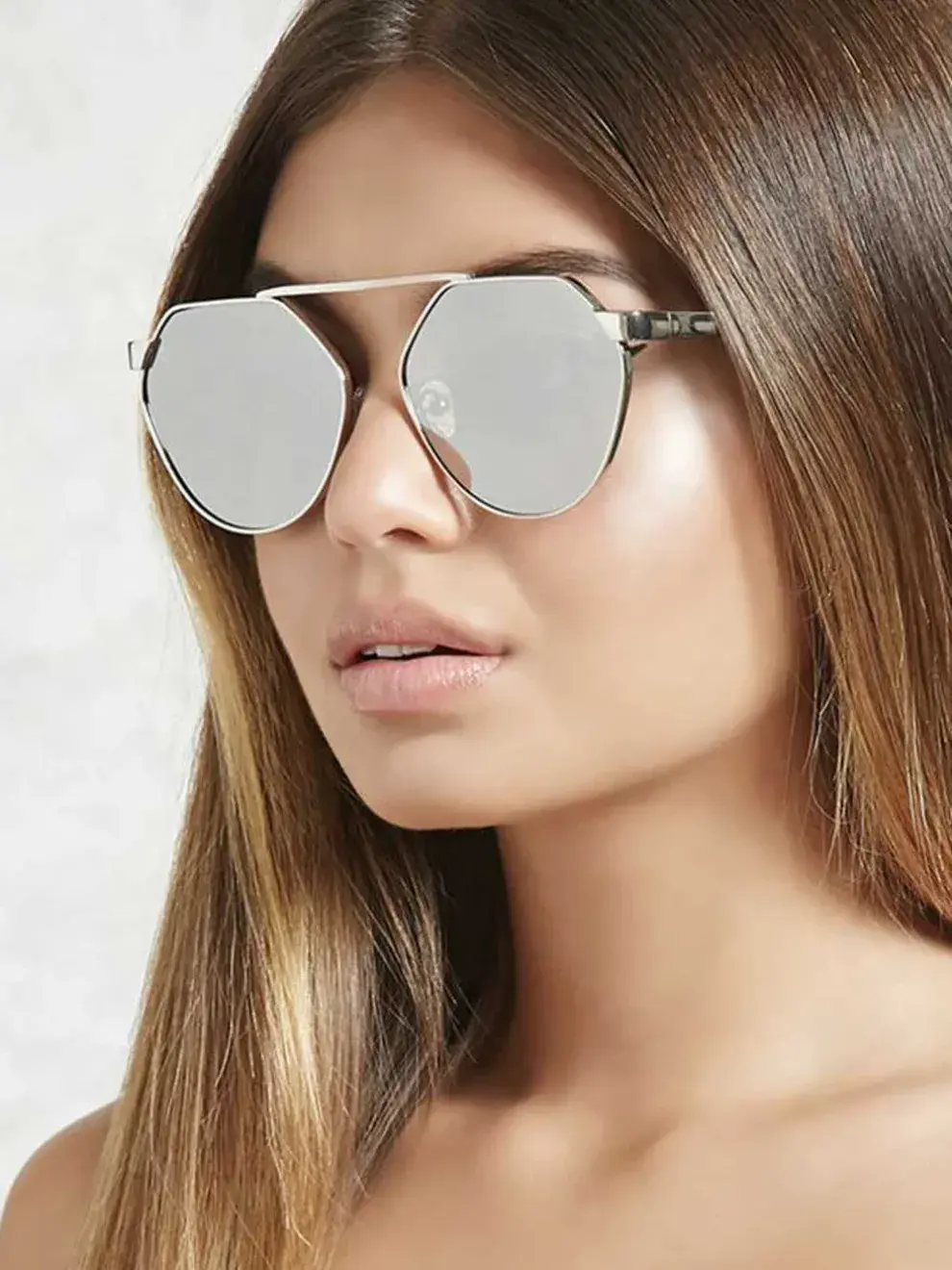 Desde Miu Miu, Emilio Pucci, Emporio Armani, Eudon Choi y Givenchy. Todos los anticipan como el accesorios del 2025