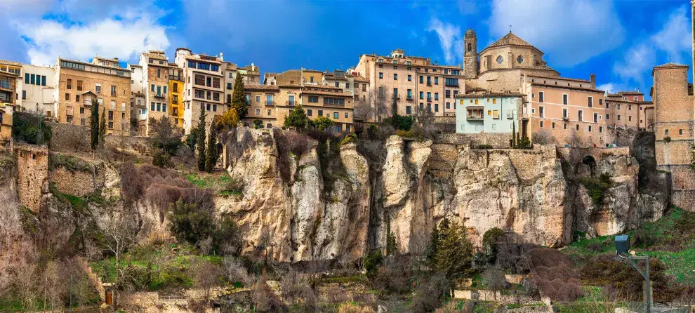 Cuenca: colgadas al abismo