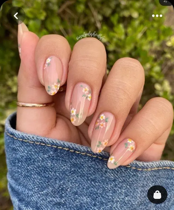 Flower nails