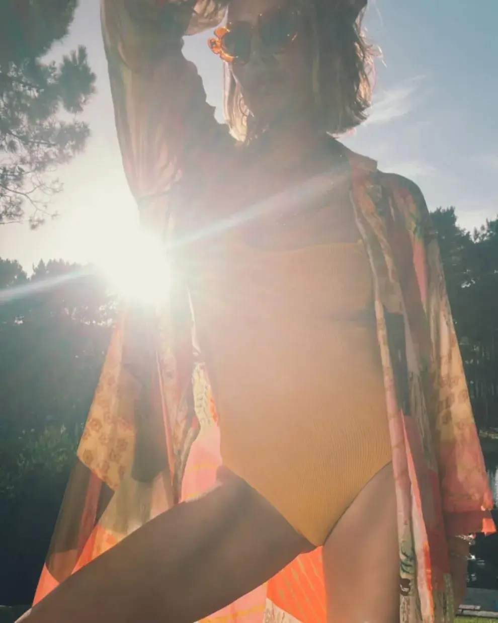 Dolores Barreiro compartió un look en colores cálidos es su cuenta de Instagram