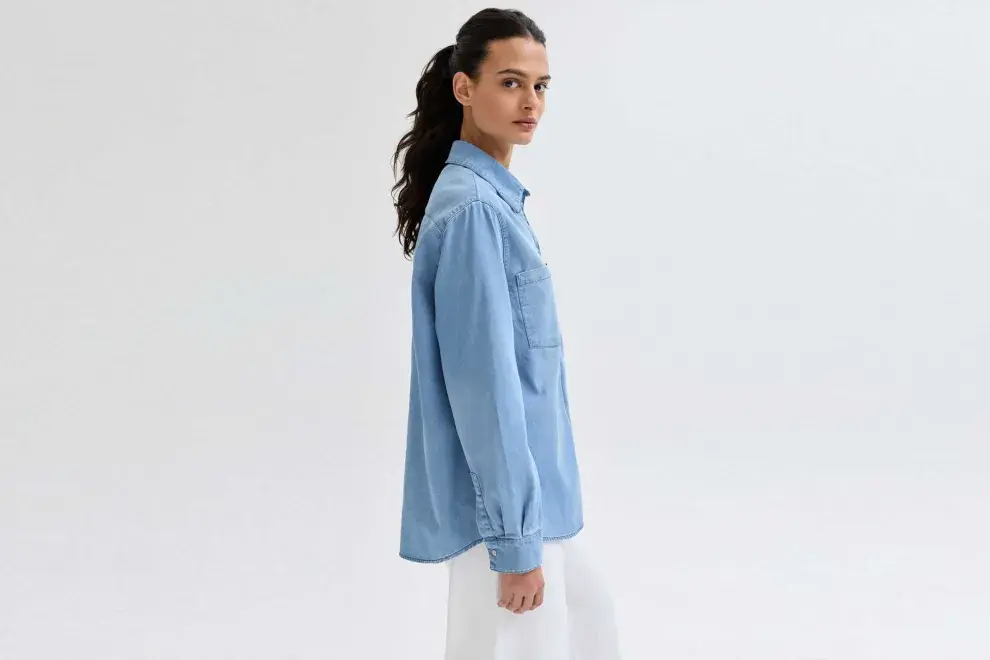 Camisa de jean (Awada, consultar precio)