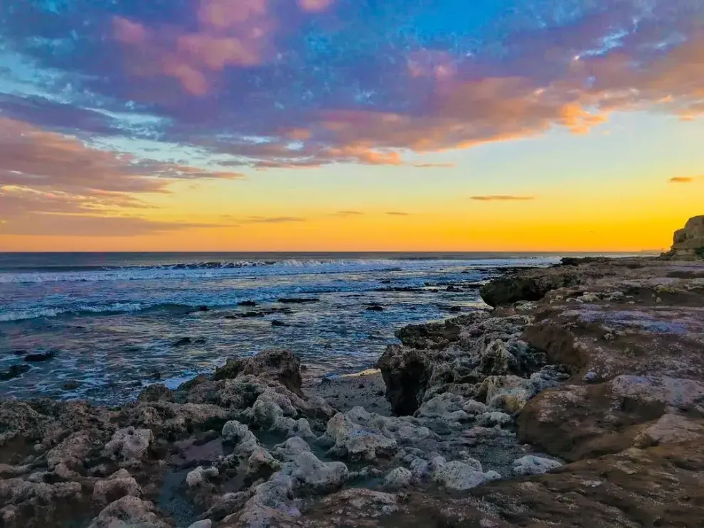 El punto fuerte de Santa Elena es, sin duda, su increíble playa agreste y solitaria.