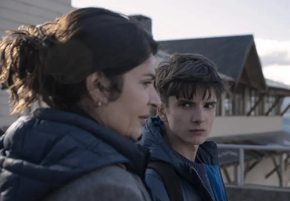 Soledad Villamil y Matías Recalt en Atrapados, serie argentina de Netflix. 