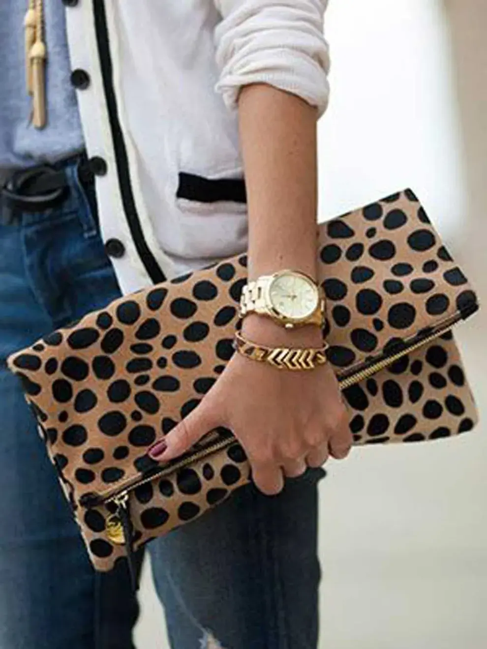 El animal print se vuelve protagonista en materia de accesorios