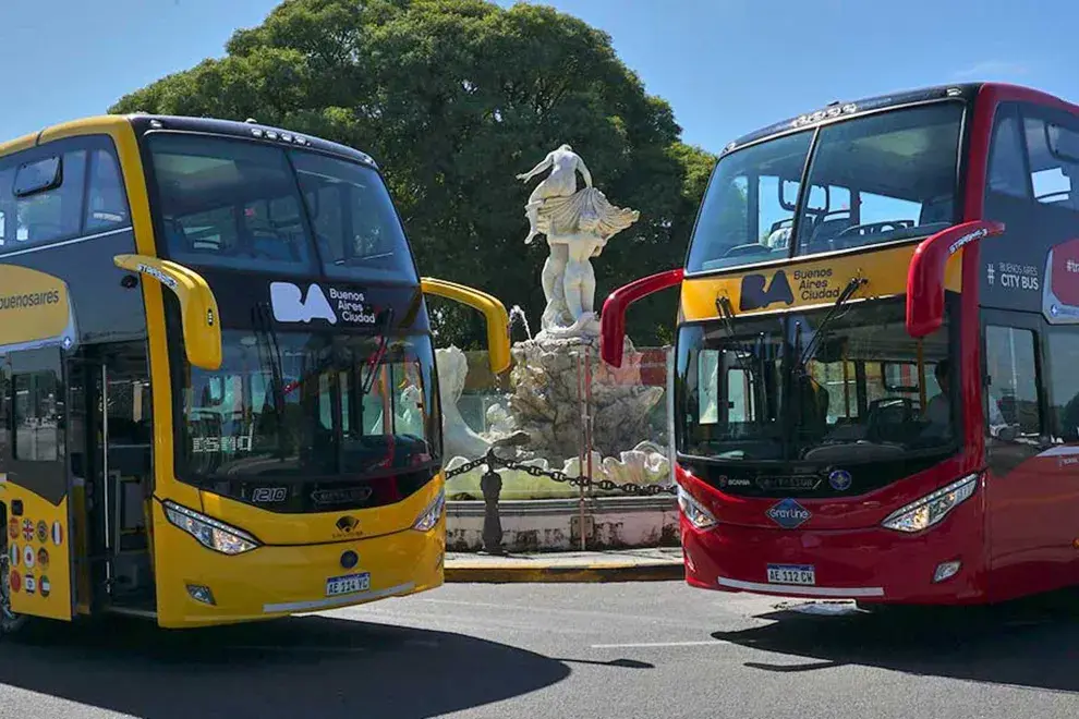 Se trata de la experiencia por excelencia para recorrer los atractivos turísticos más emblemáticos de la Ciudad, contemplando como si fuera poco una gran vista panorámica