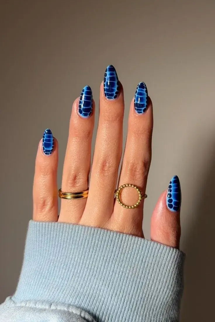 Uñas azules 