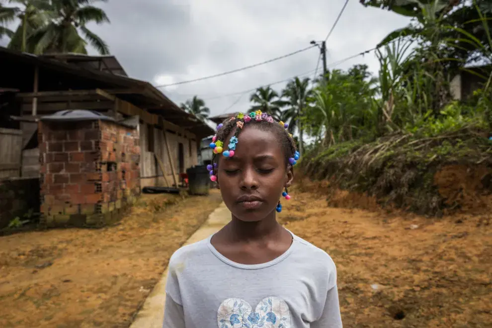 La fotógrafa colombiana Fernanda Pineda se dedica a proyectos documentales y narrativas visuales con impacto social. Acá hizo equipo con Médicos sin Fronteras y enseñó fotografía a mujeres de un territorio en conflicto para que mostraran su mirada.