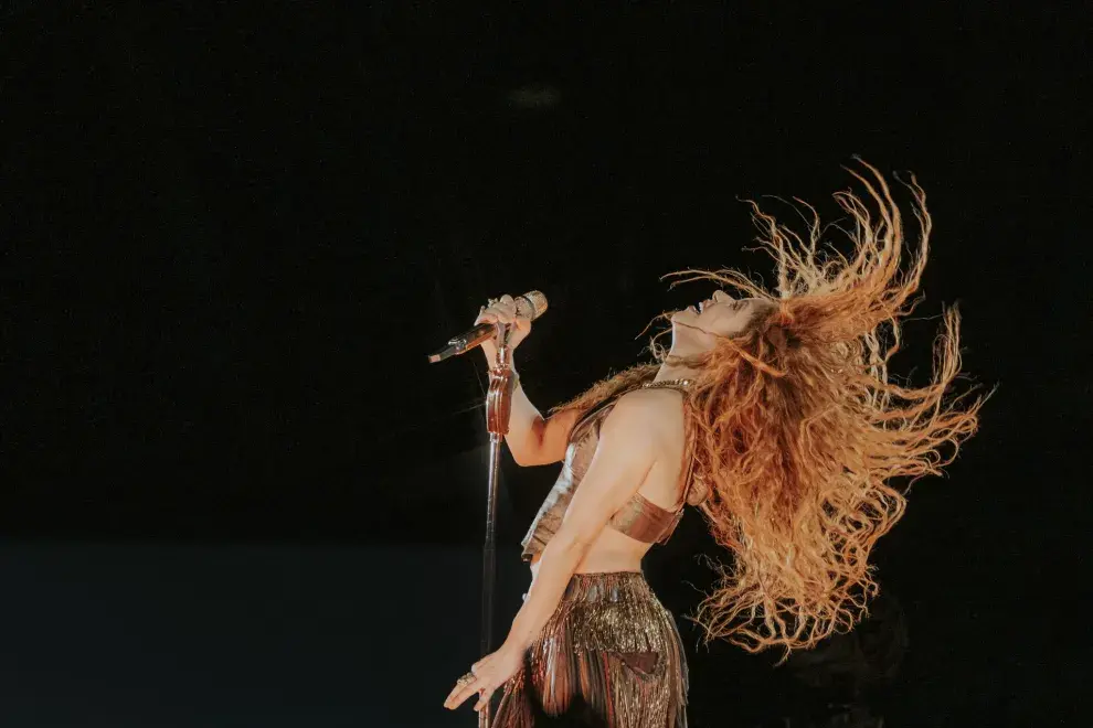 Shakira en el show Las mujeres ya no lloran tour en el Campor de Polo de Buenos Aires