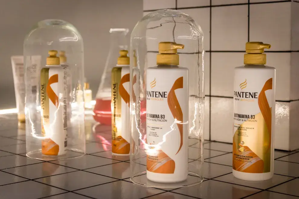 La nueva colección incluye shampoo, acondicionador, crema para peinar y un nuevo aliado respaldado por estudios clínicos, el tónico anticaída.