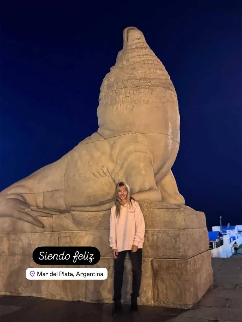 Luisana Lopilato se encuentra en Mar del Plata filmando escenas de Pepita , La Pistolera