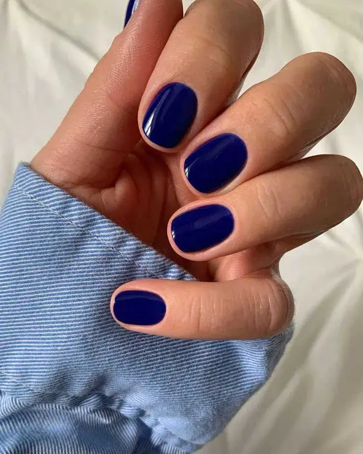 El azul, siempre presente en la temporada otoño-invierno