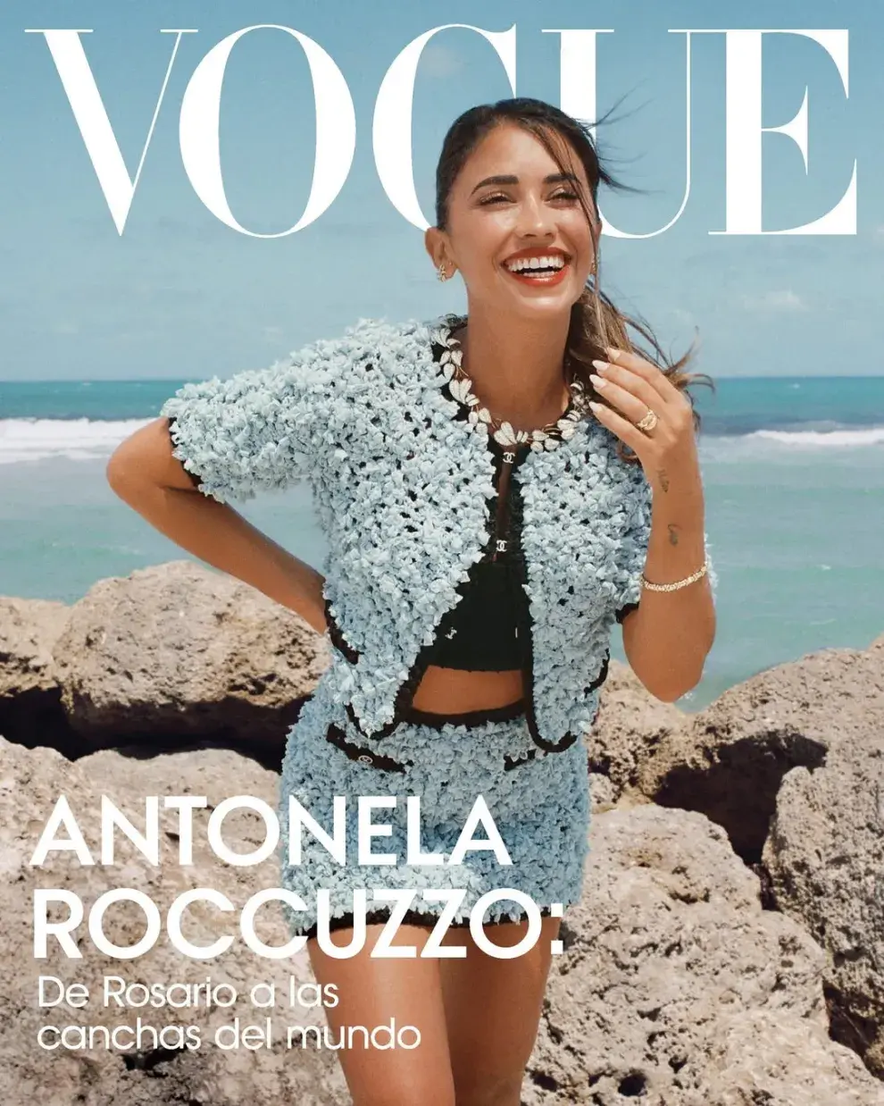 Antonela Roccuzzo protagoniza la portada de junio 2025 de Vogue México.