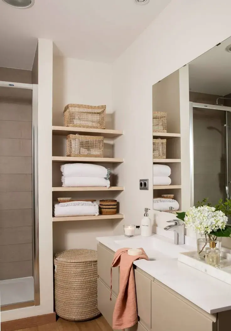Cómo aprovechar al máximo un baño pequeño: 7 claves a tener en cuenta