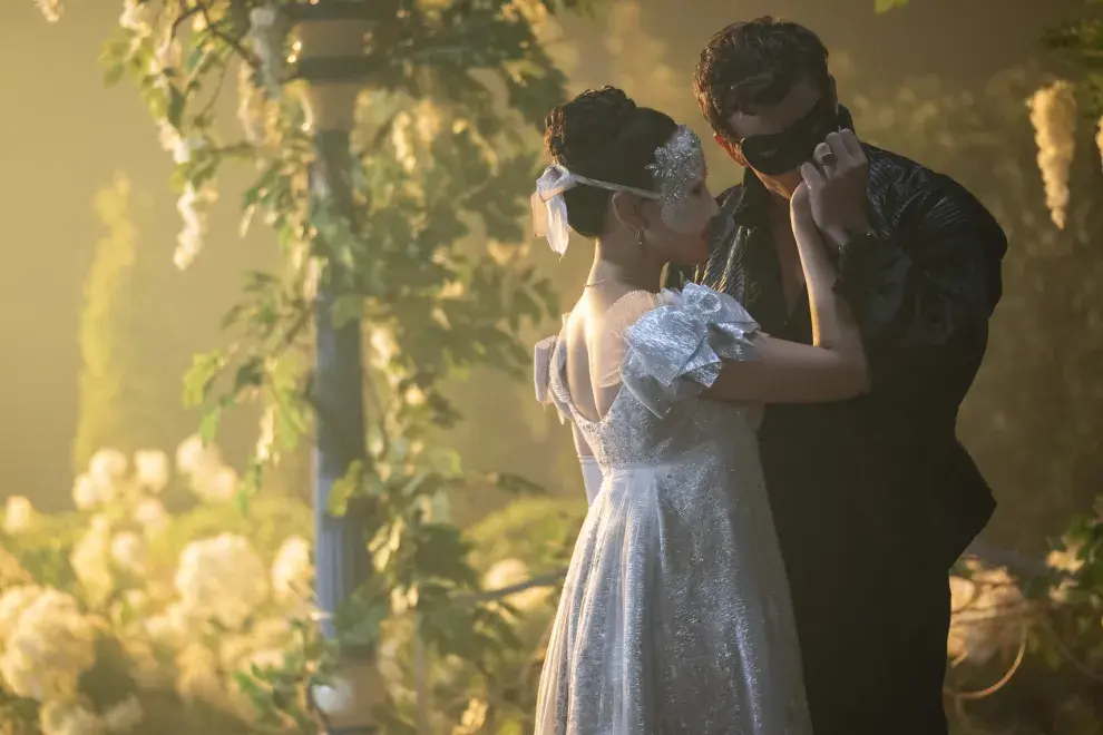 Imagen oficial de la temporada 4 de Bridgerton.