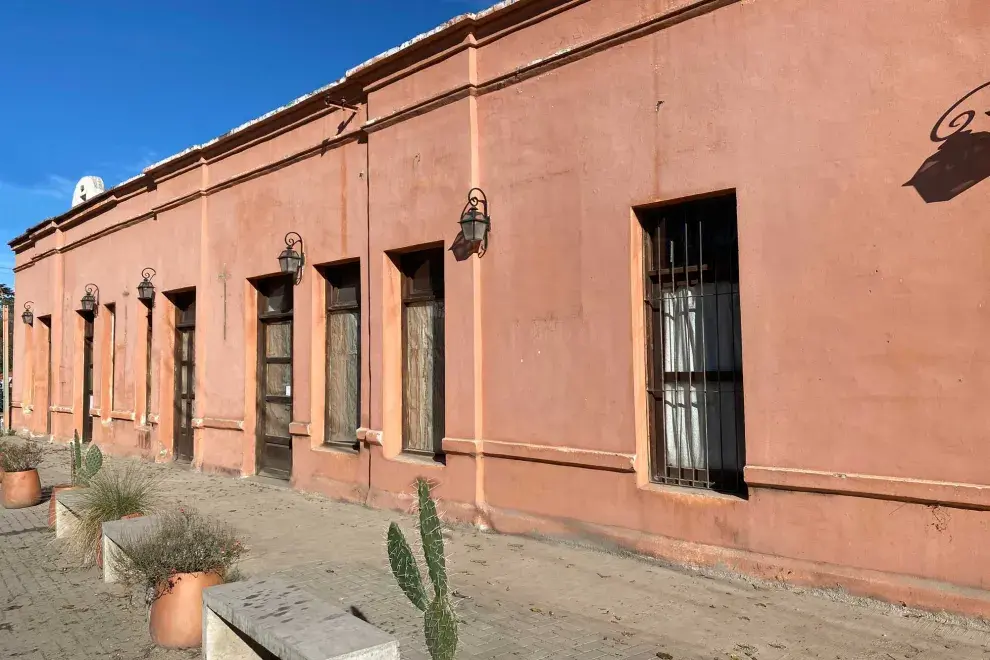 Ubicado en plena región de Traslasierra, se encuentra este encantador pueblo de casi 3.000 habitantes