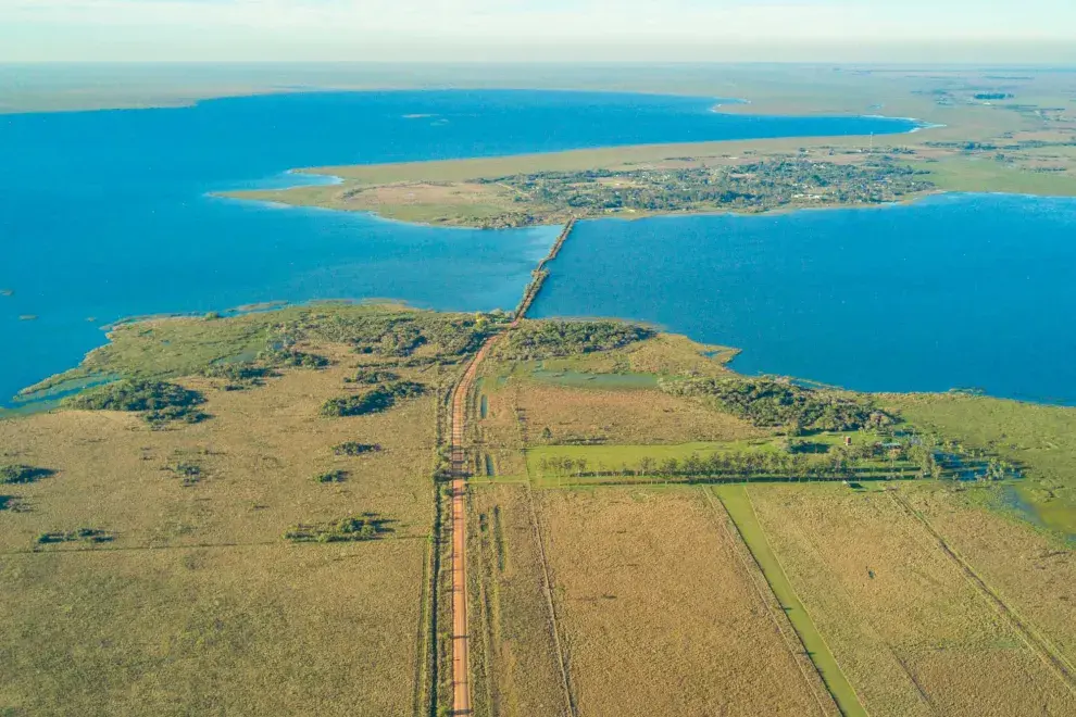 El desarrollo turístico de la localidad comenzó a tomar fuerza con la creación de la Reserva Provincial Iberá.