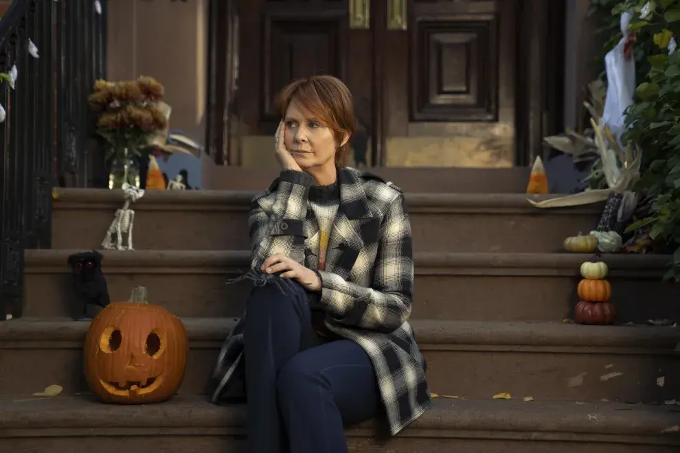 Miranda, interpretada por Cynthia Nixon, durante la segunda temporada de And Just Like That.