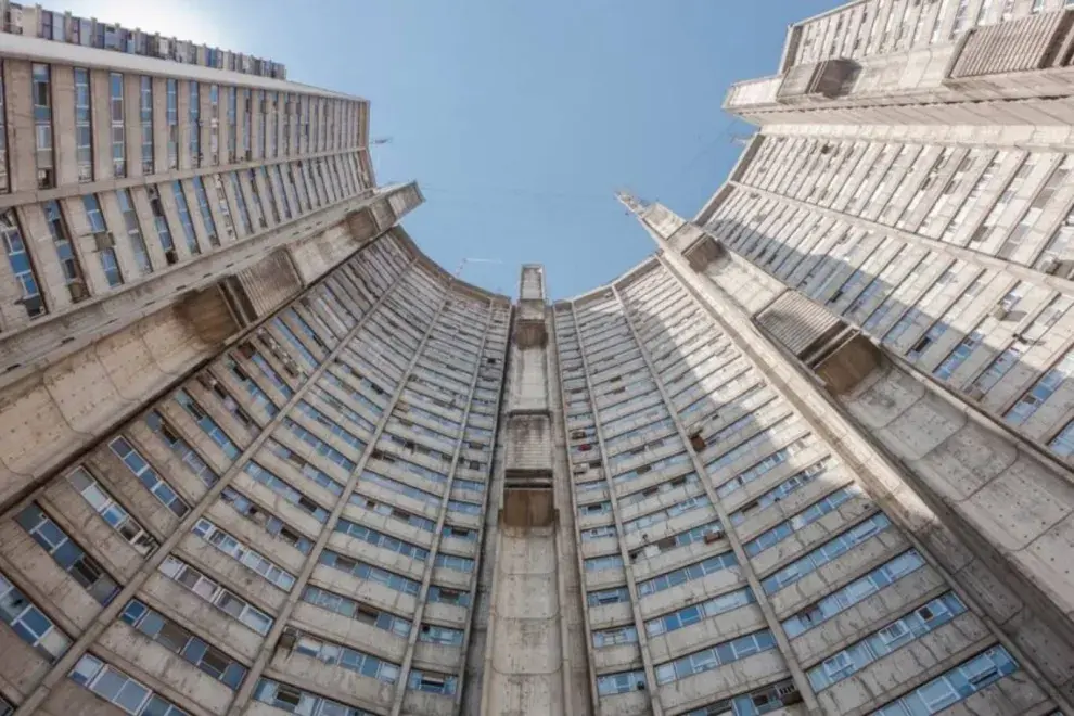Torre Dorrego: el ícono brutalista de Palermo que volvió al centro de la escena por El Eternauta