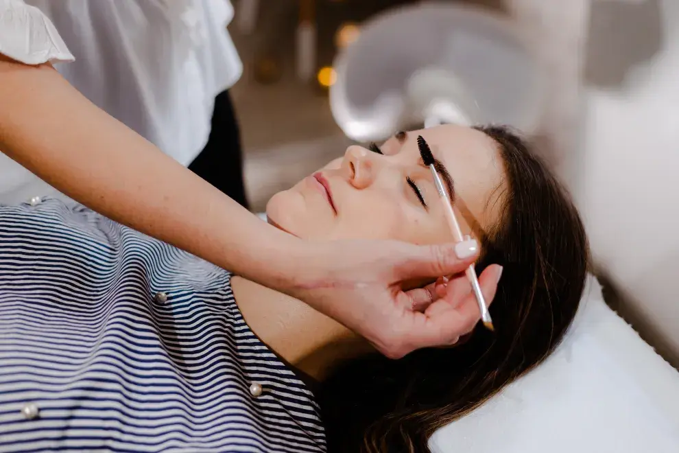 Las 4 tendencias en cejas del 2025