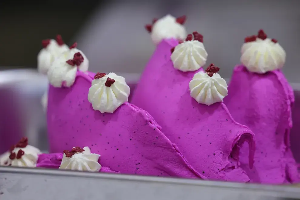 Los helados salen a la cancha a competir y a ganar un terreno insospechado en sus formas, sabores y colores.