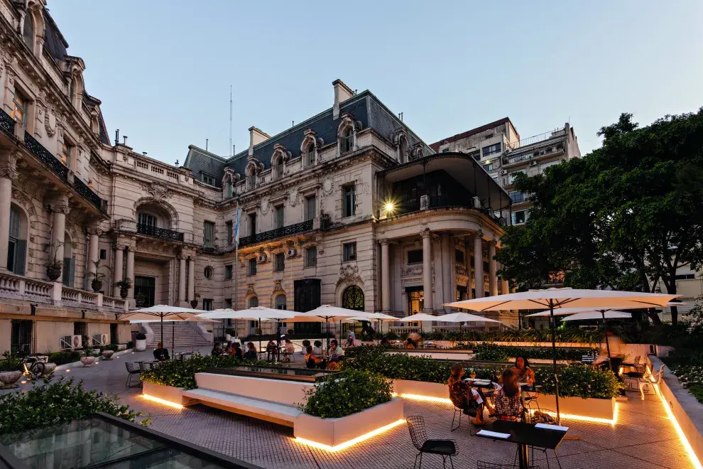 El jardín del Palacio Paz
