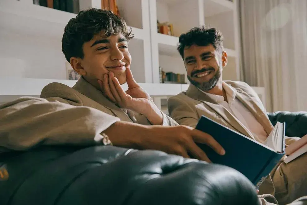 Eloy tiene 13 años y es el hijo de Gonzalo Heredia y Brenda Gandini