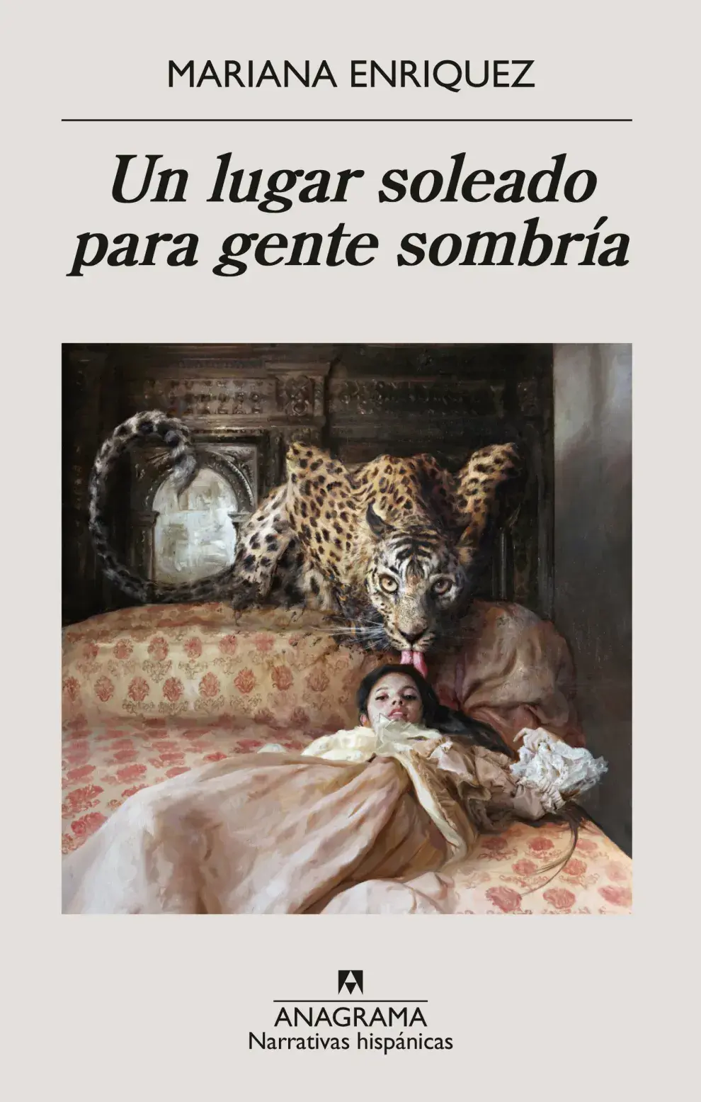 Portada del libro de Mariana Enriquez "Un lugar soleado para gente sombría"