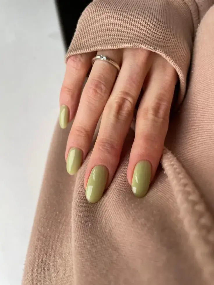uñas de pistacho