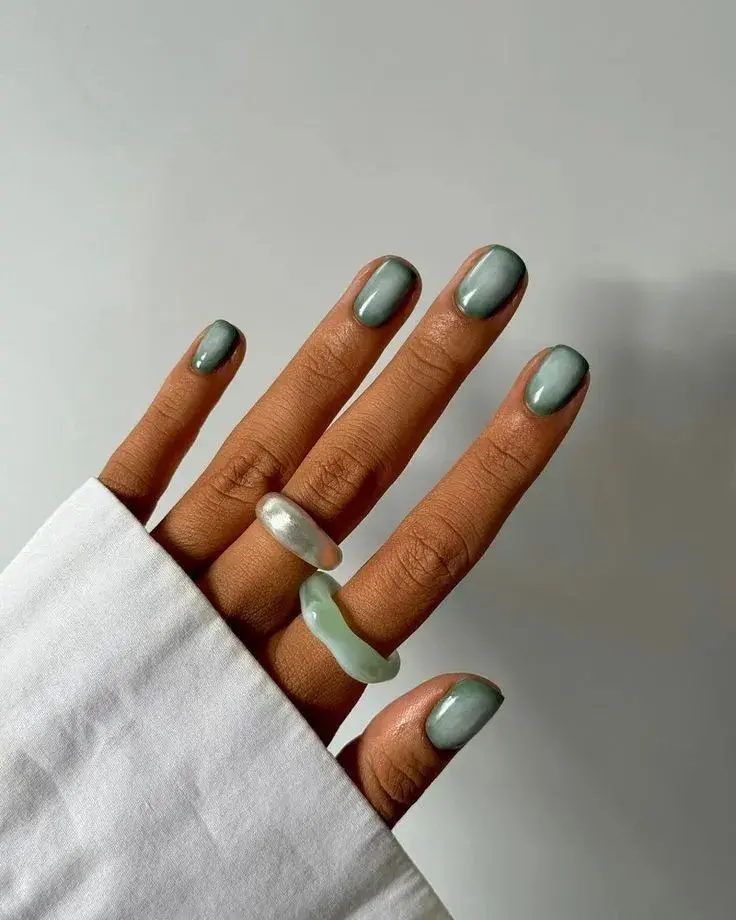 Uñas cortas, elegantes y delicadas para el invierno: los mejores diseños