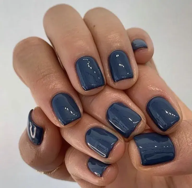 Uñas cortas, elegantes y delicadas para el invierno: los mejores diseños