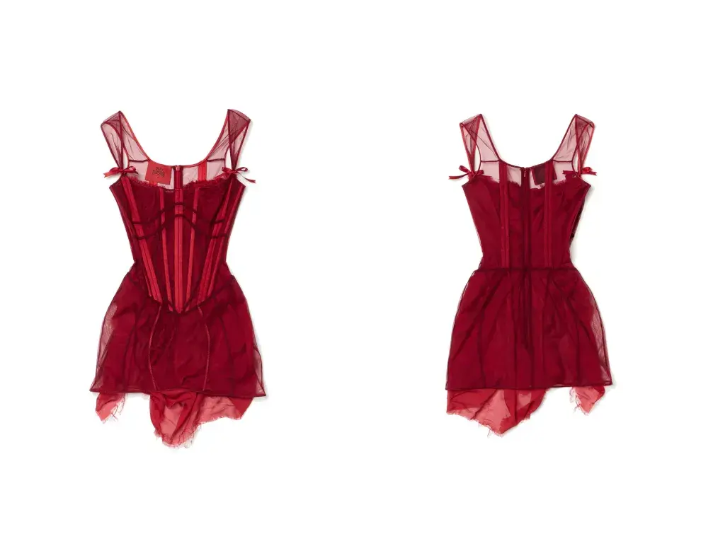 Imagen del vestido "Multidimension" de la diseñadora Dilara Findikoglu.