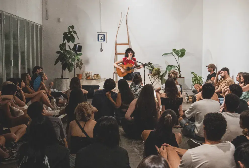 Nómade somos. Conciertos de música a puertas cerradas.
