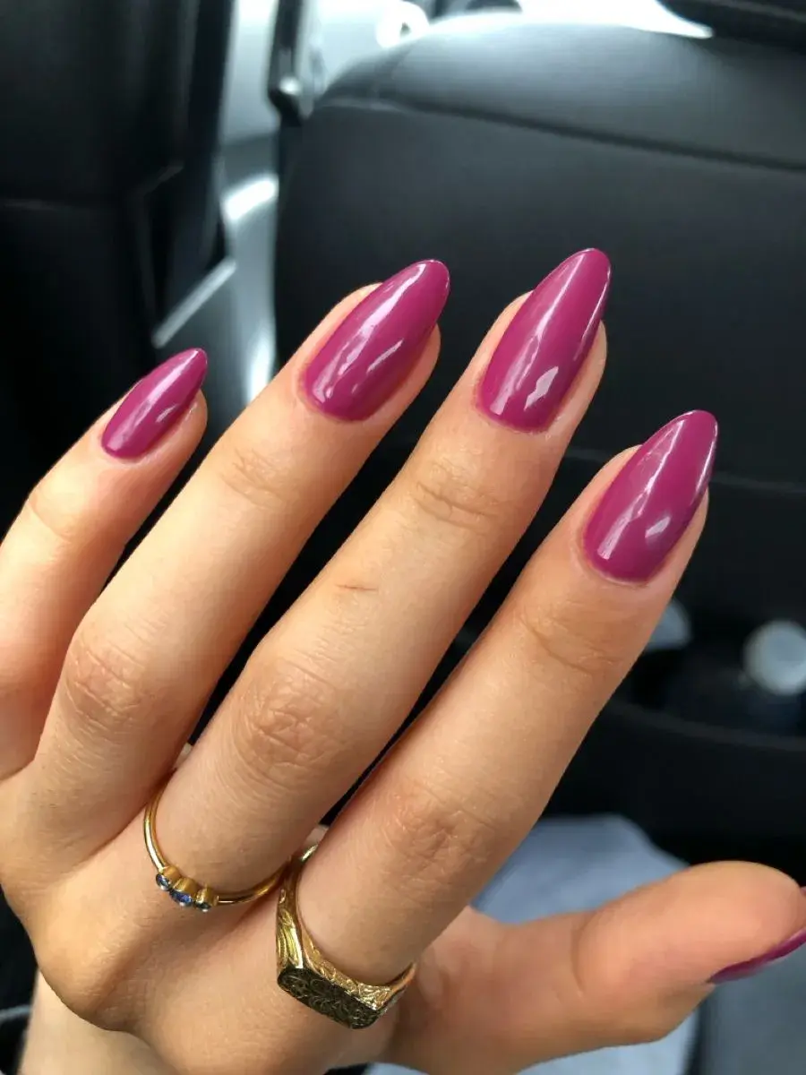 Berry nails: las uñas color vino que son furor este invierno y podés hacerte en casa