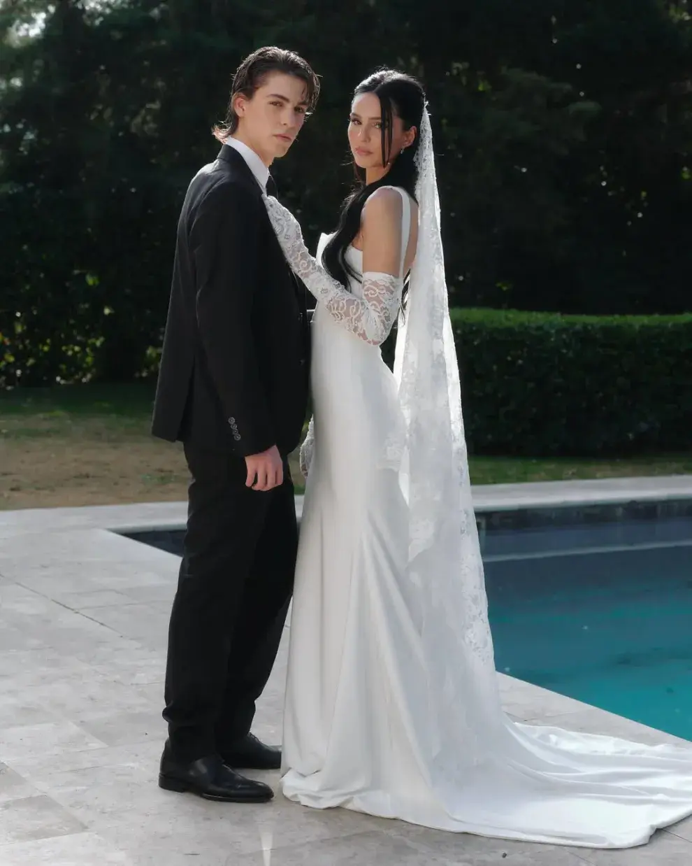 Foto de Juanita Tinelli junto a Benicio Gravier.