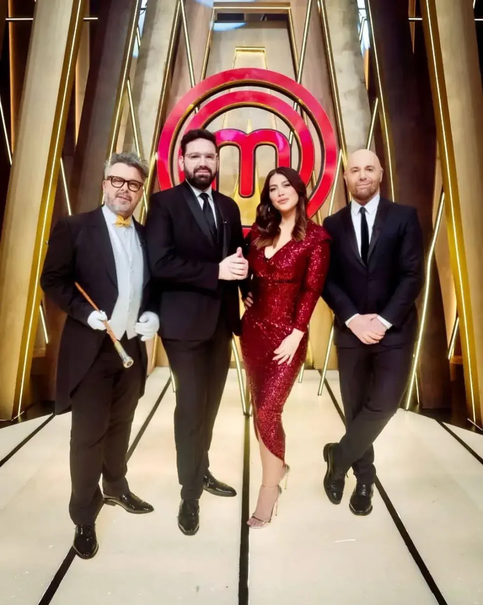 El cambio de vida de Donato De Santis: aquí junto a sus compañeros de Masterchef.