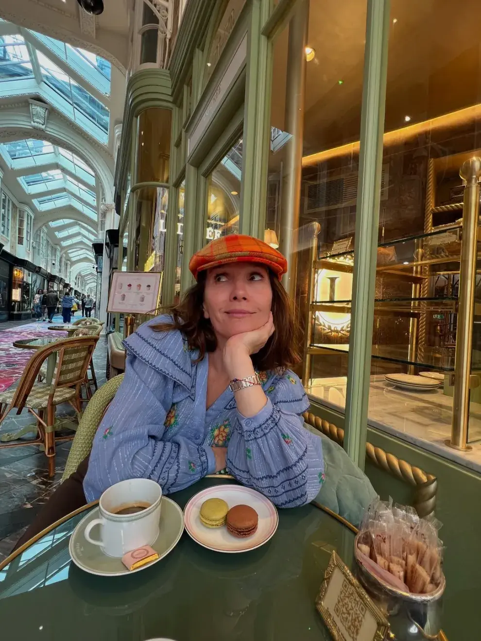 El look vintage de Natalia Oreiro en Londres.