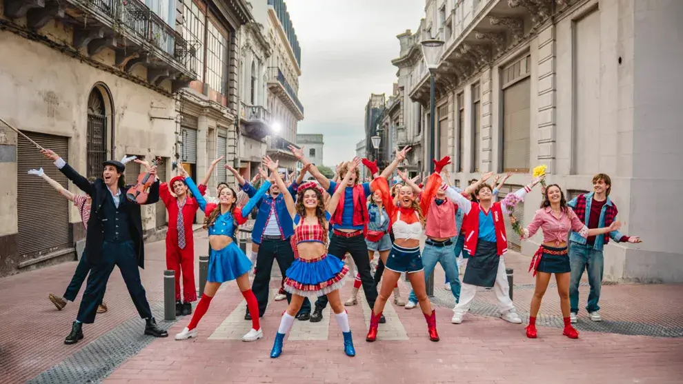 Así es OH LA LA! el primer videoclip de la temporada 2 de Margarita disponible en Max