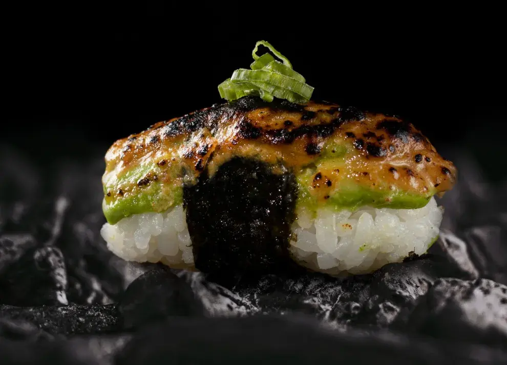 sushi con palta