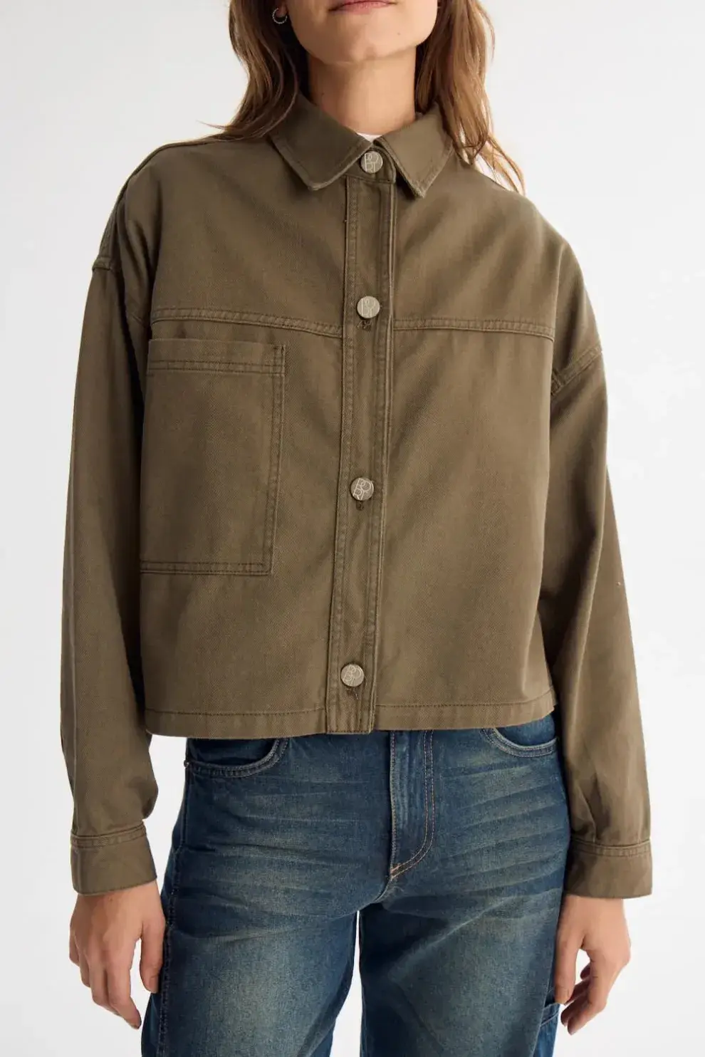 Una campera finita ideal para una noche de verano o para abrigarse en capas los días más fríos (PORTSAID $69.800)