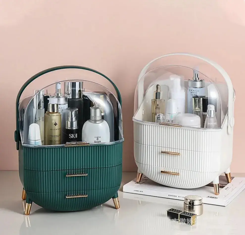 Este organizador de cosmético es perfecto para tener en un baño