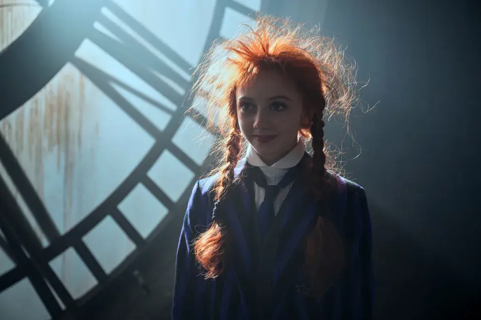 Foto de Evie Templeton en Merlina.