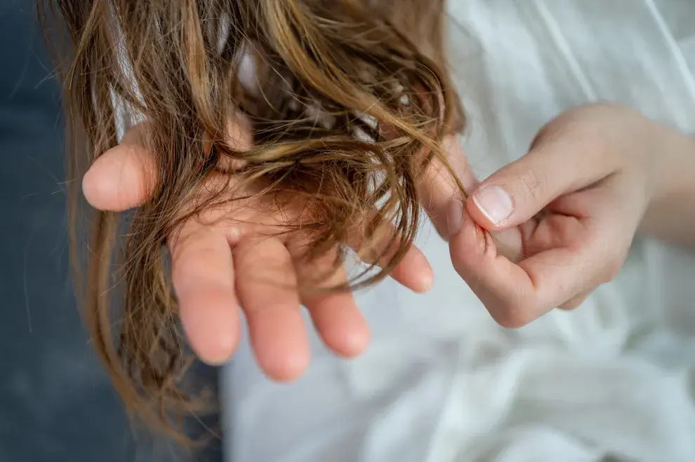 Ácido hialurónico para el pelo ¿hidrata o es sólo marketing