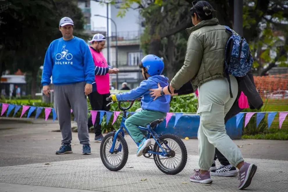 “Soltate” es para chicos de 2 a 12 años que quieran dejar las rueditas.